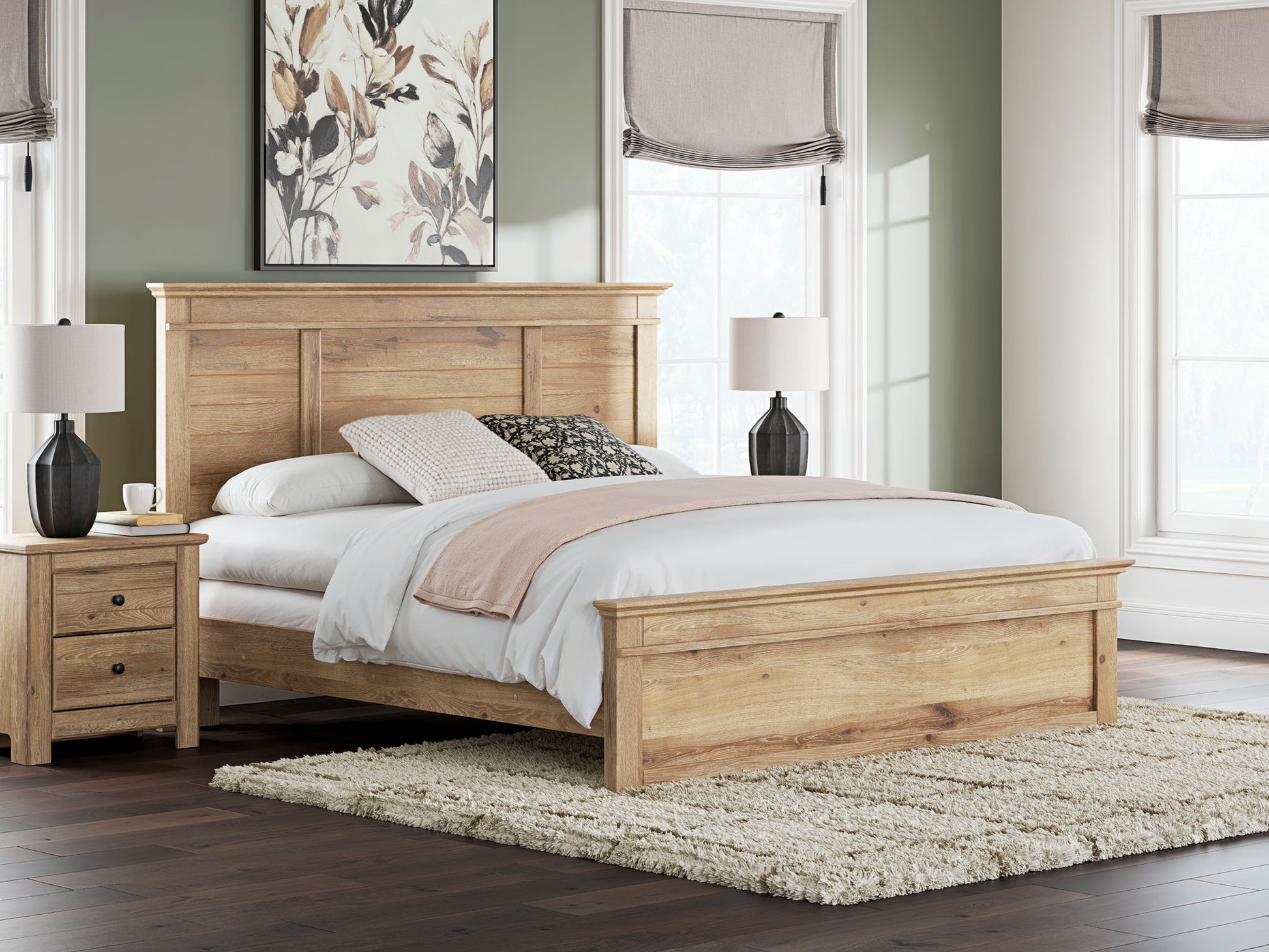 Makidern - Panel Bed - Hornell Furniture Outlet