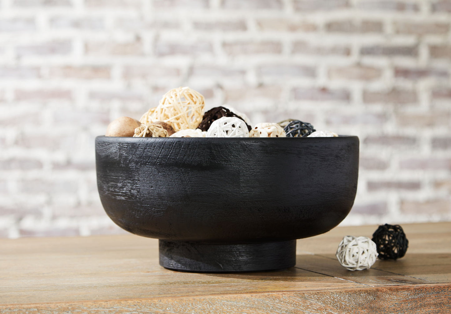 Brynnington - Black - Bowl - Hornell Furniture Outlet
