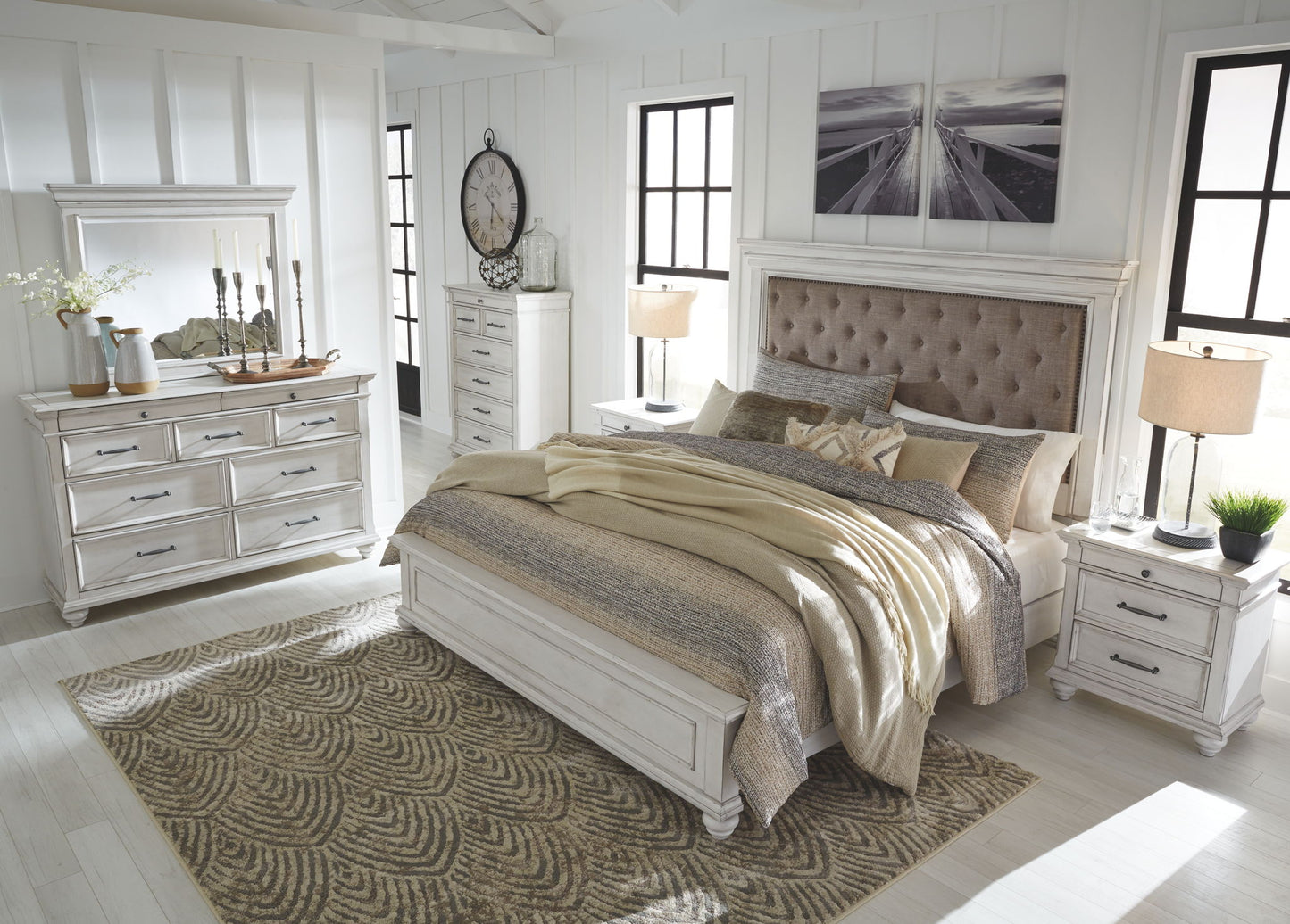 Kanwyn - Upholstered Panel Bed - Hornell Furniture Outlet
