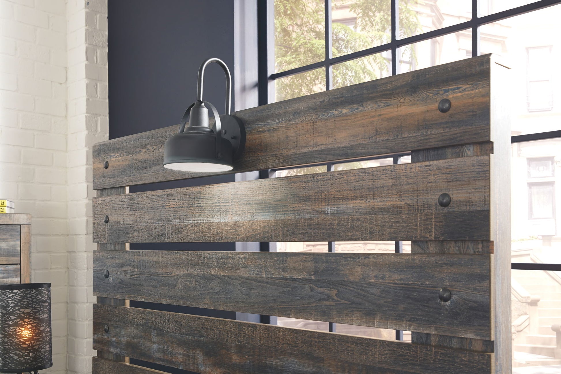 Drystan - Panel Headboard - Hornell Furniture Outlet