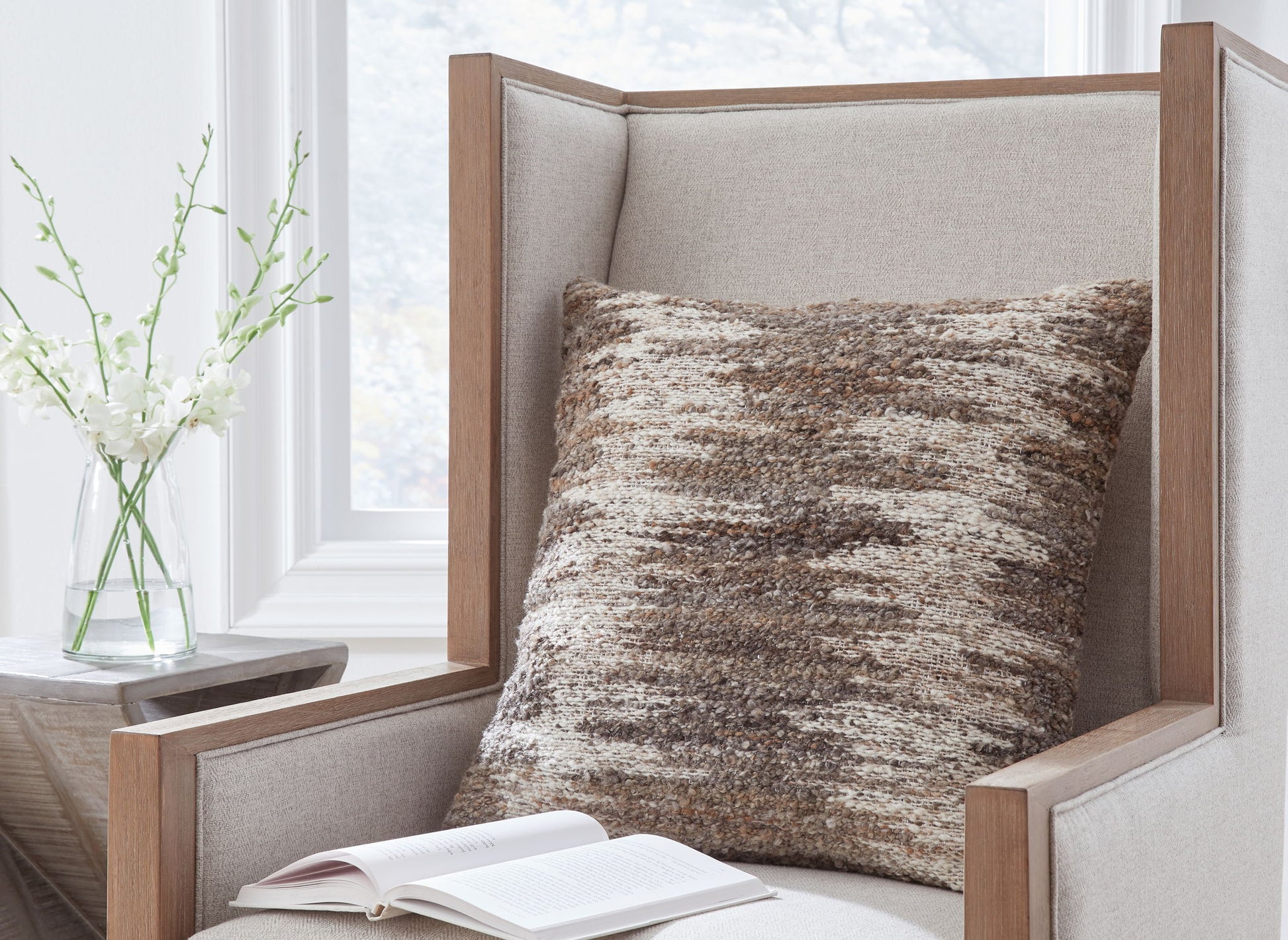 Nealton - Pillow - Hornell Furniture Outlet