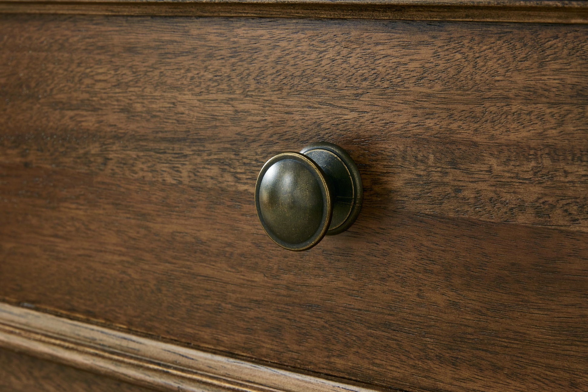 Sturlayne - Brown - Dresser And Mirror - Hornell Furniture Outlet