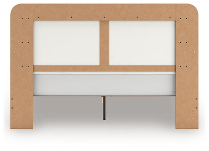 Kendanport - 4 Pc. - King Platform Bed, Dresser, Mirror And Nightstand - Brown / White