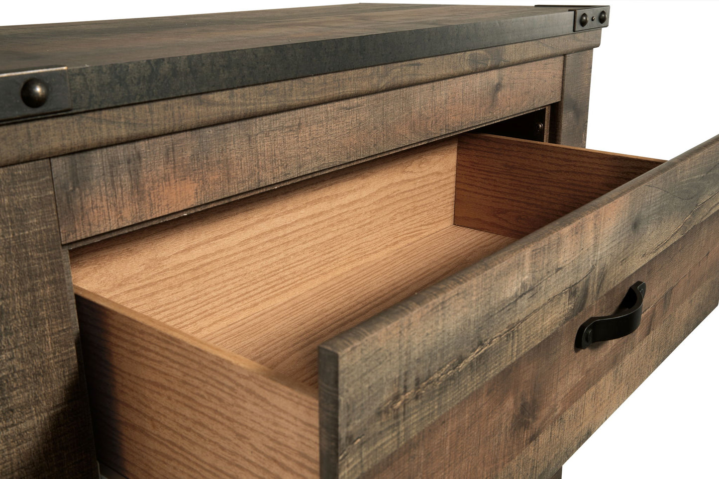 Trinell - Brown - Five Drawer Chest - Hornell Furniture Outlet