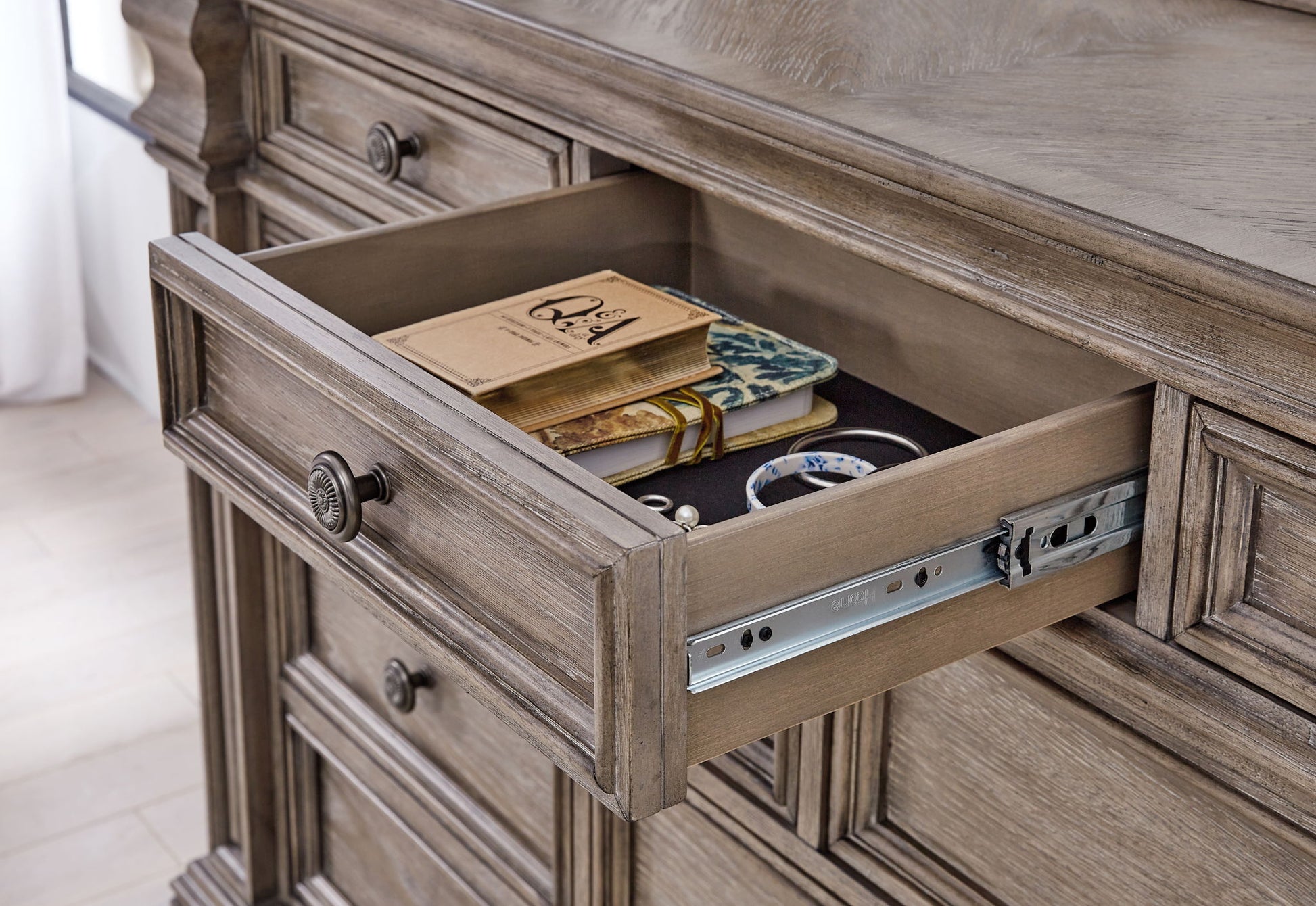 Blairhurst - Light Grayish Brown - Dresser And Mirror - Hornell Furniture Outlet
