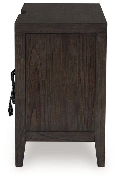 Westonfort - Three Drawer Night Stand - Espresso
