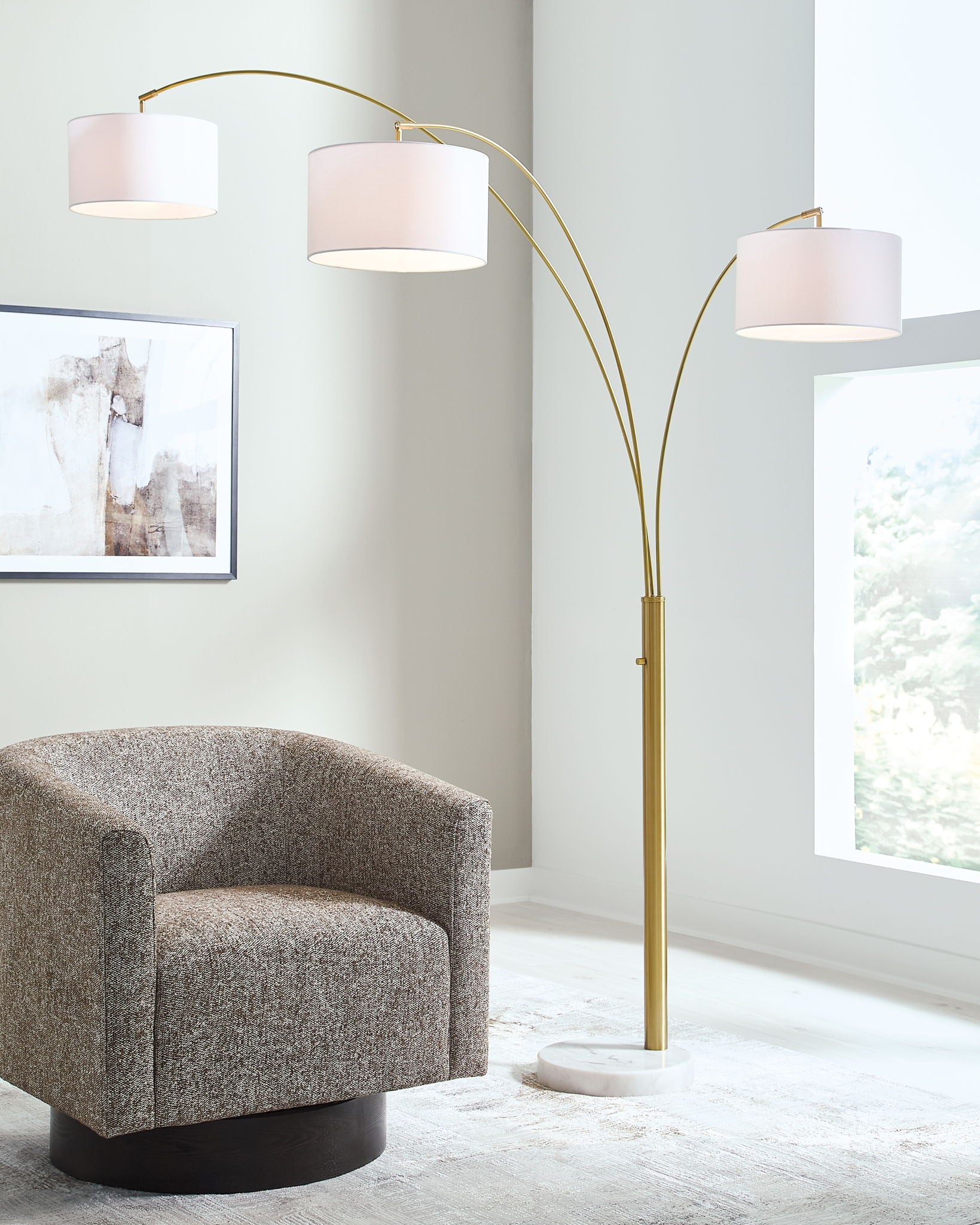 Valo - Metal Arc Lamp - Gold Finish - Hornell Furniture Outlet