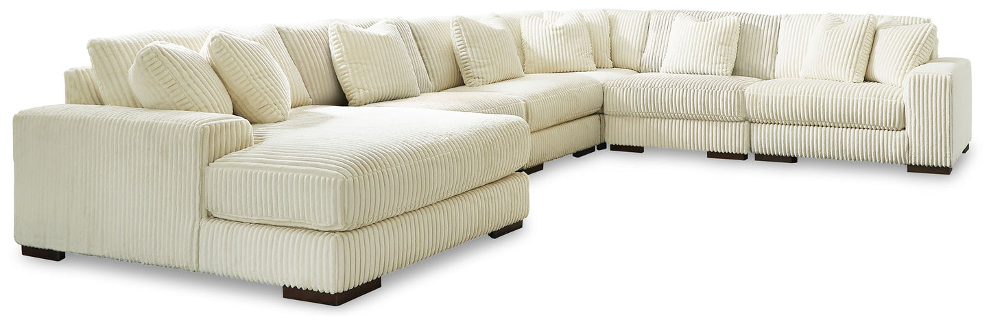 Lindyn - Sectional - Hornell Furniture Outlet