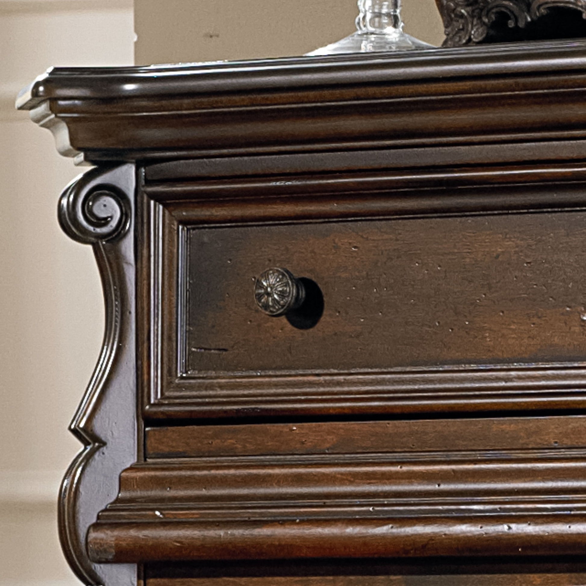 Arbor Place - 6 Drawer Chest - Dark Brown - Hornell Furniture Outlet