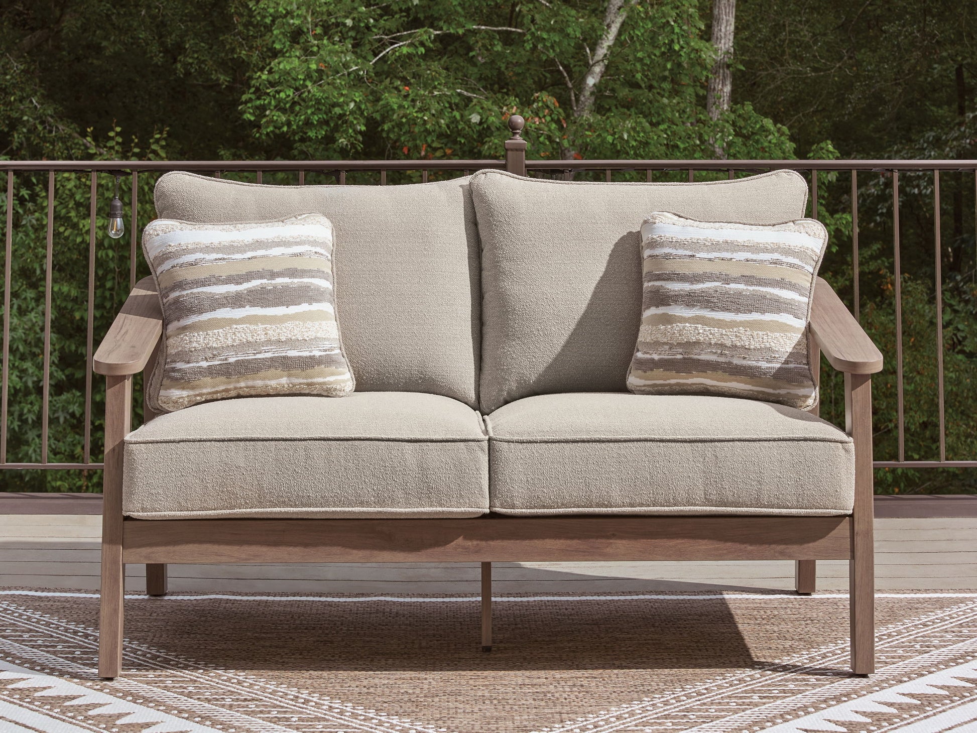 Harmony Headlands - Loveseat With Cushion - Natural / Gray - Hornell Furniture Outlet