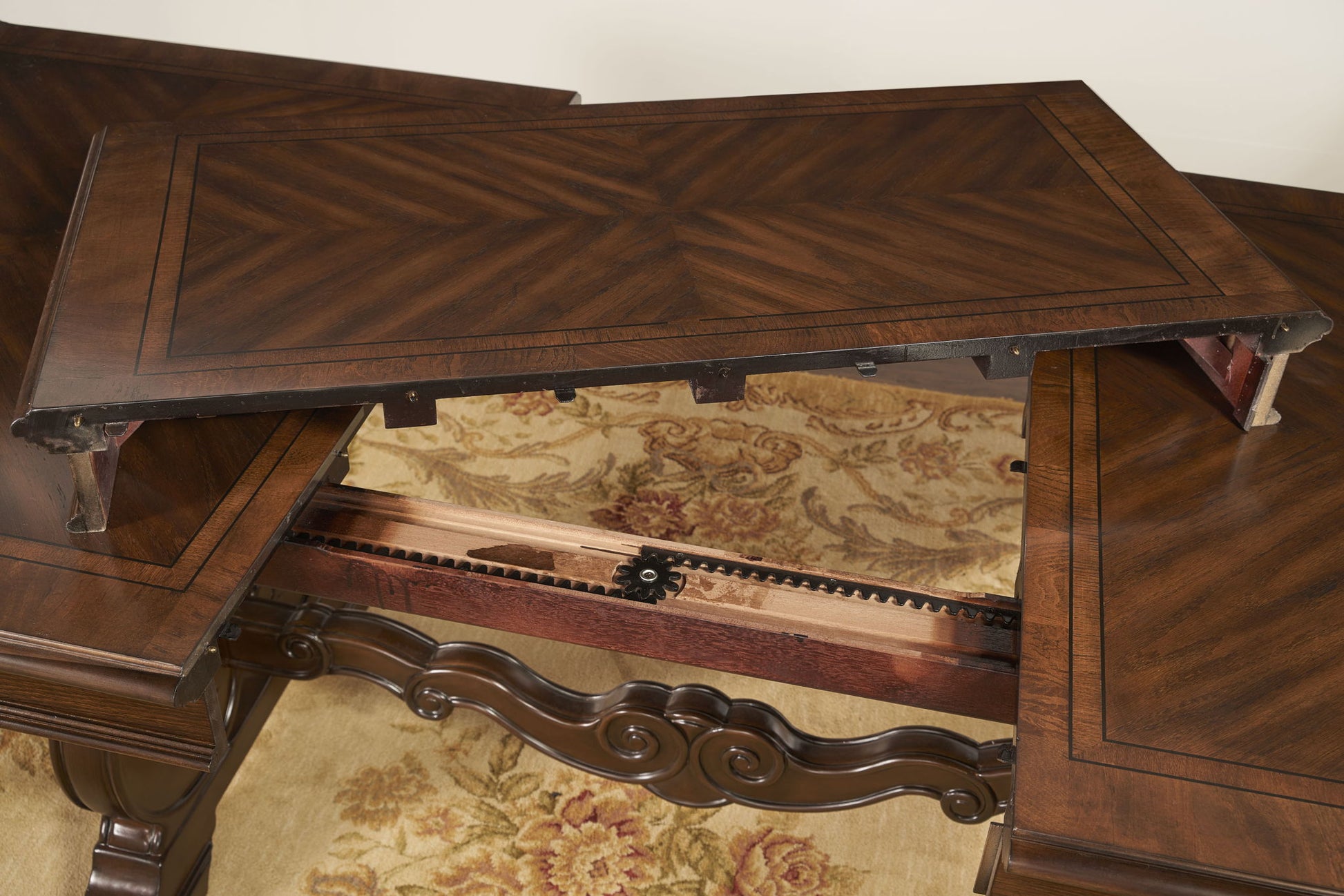 Royale - Dining Set - Hornell Furniture Outlet