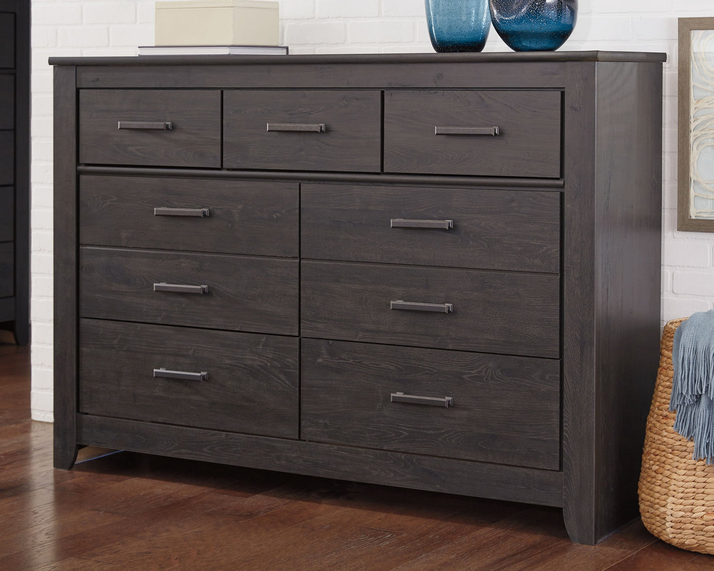 Brinxton - Dresser - Hornell Furniture Outlet