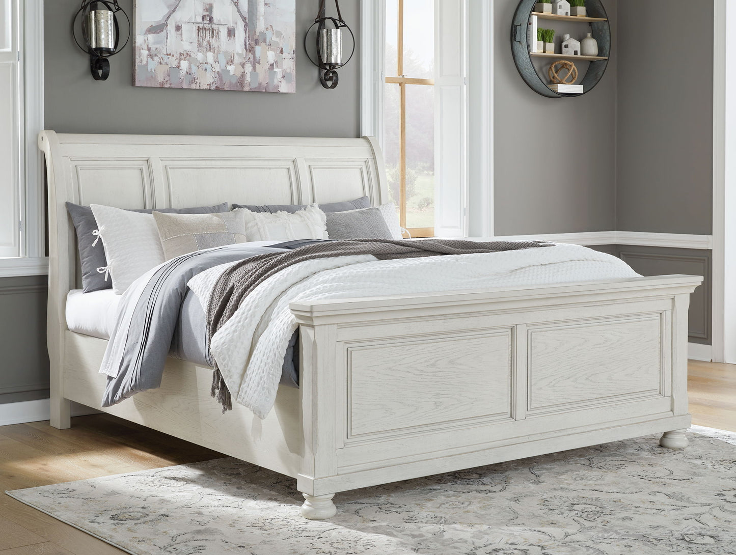 Robbinsdale - Sleigh Bed Set - Hornell Furniture Outlet