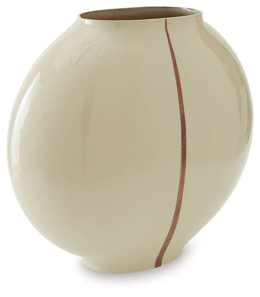Sheabourne - Vase - Hornell Furniture Outlet