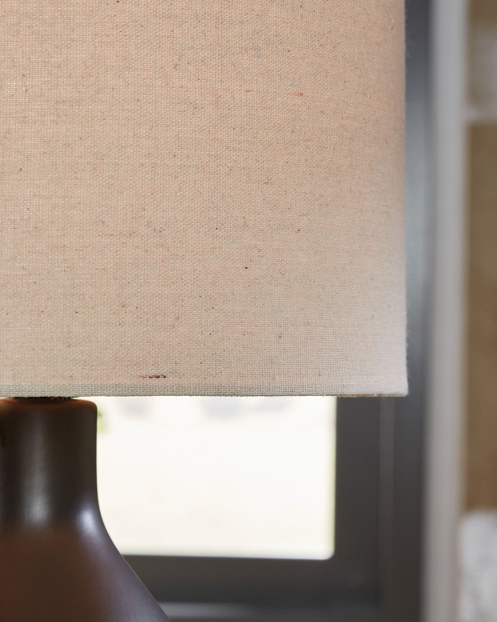 Garinton - Ceramic Table Lamp - Hornell Furniture Outlet