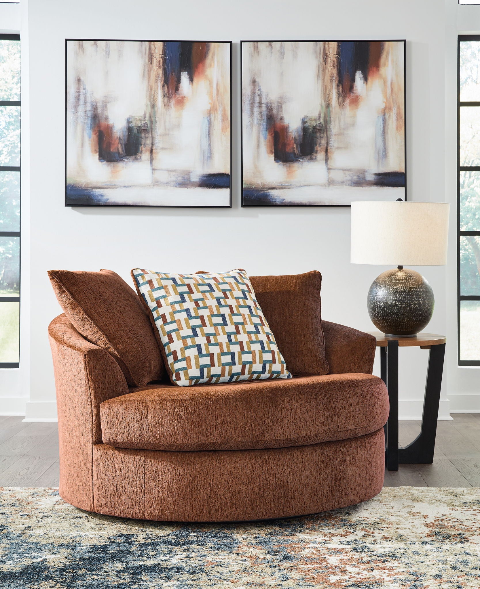 Laylabrook - Oversized Swivel Accent Chair - Hornell Furniture Outlet