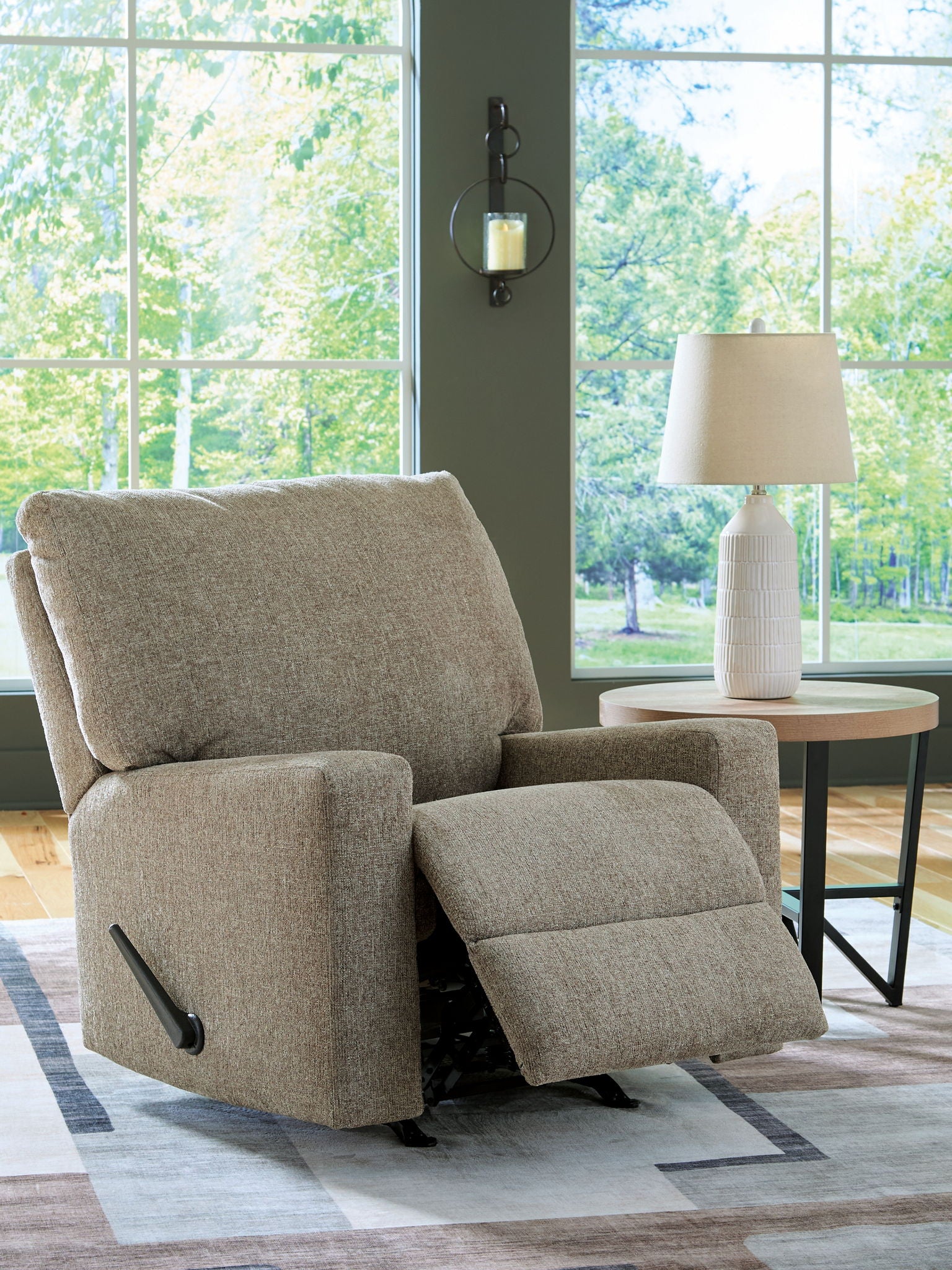Newellen - Rocker Recliner - Hornell Furniture Outlet