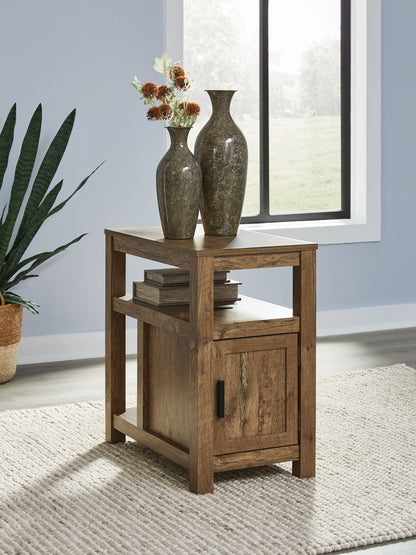 Fendenmore - Chair Side End Table - Hornell Furniture Outlet