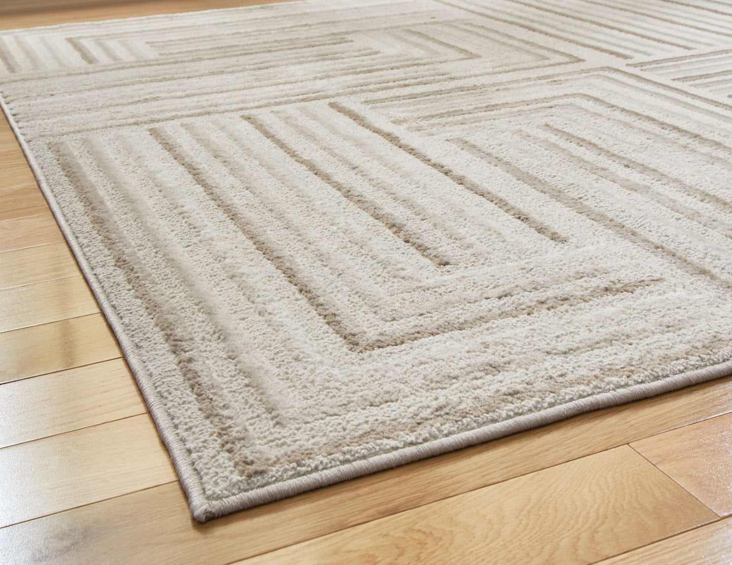 Darmondard - Rug - Hornell Furniture Outlet