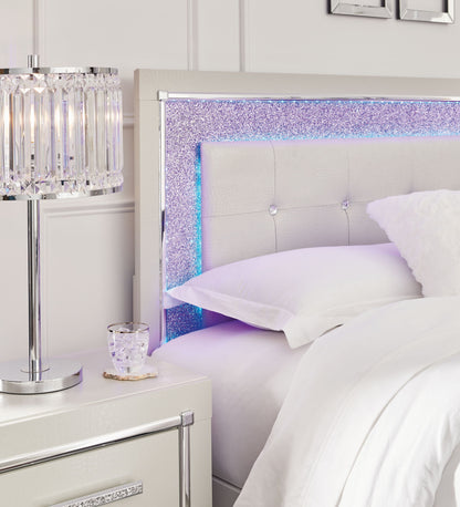 Zyniden - Upholstered Panel Bed - Hornell Furniture Outlet