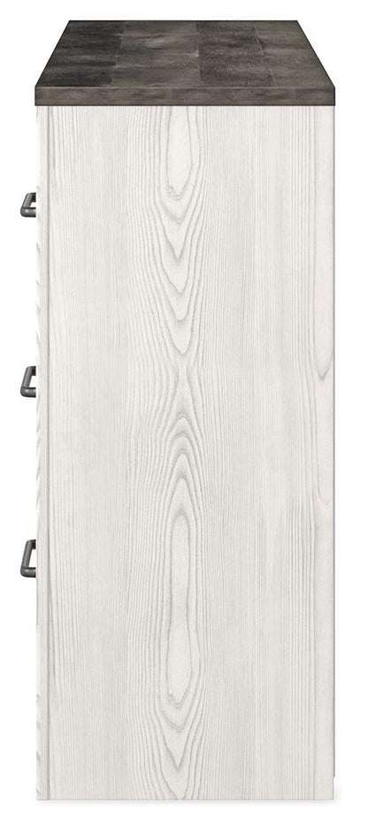 Gerridan - Dresser, Mirror - Hornell Furniture Outlet