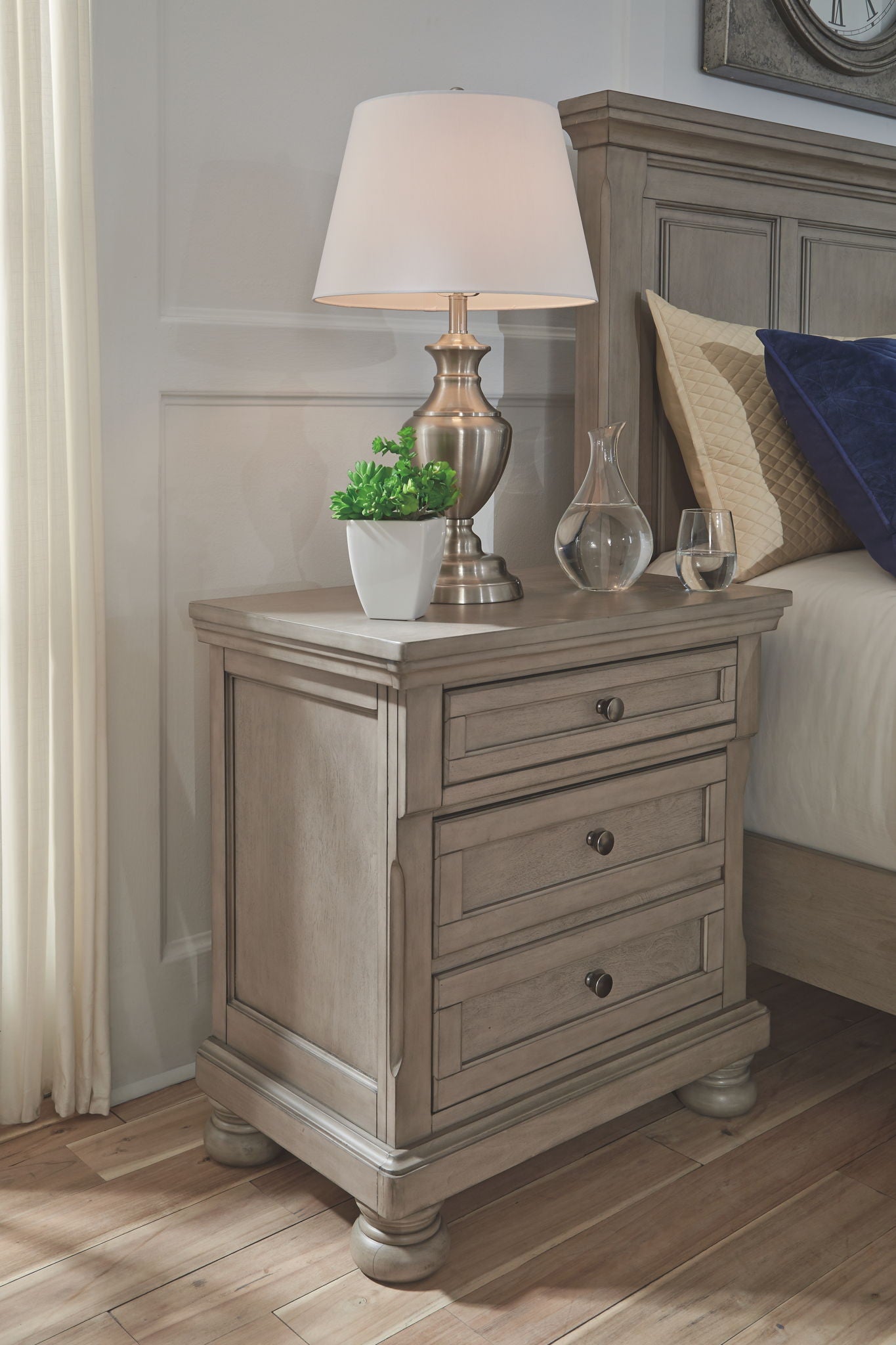 Lettner - Sleigh Bedroom Set - Hornell Furniture Outlet
