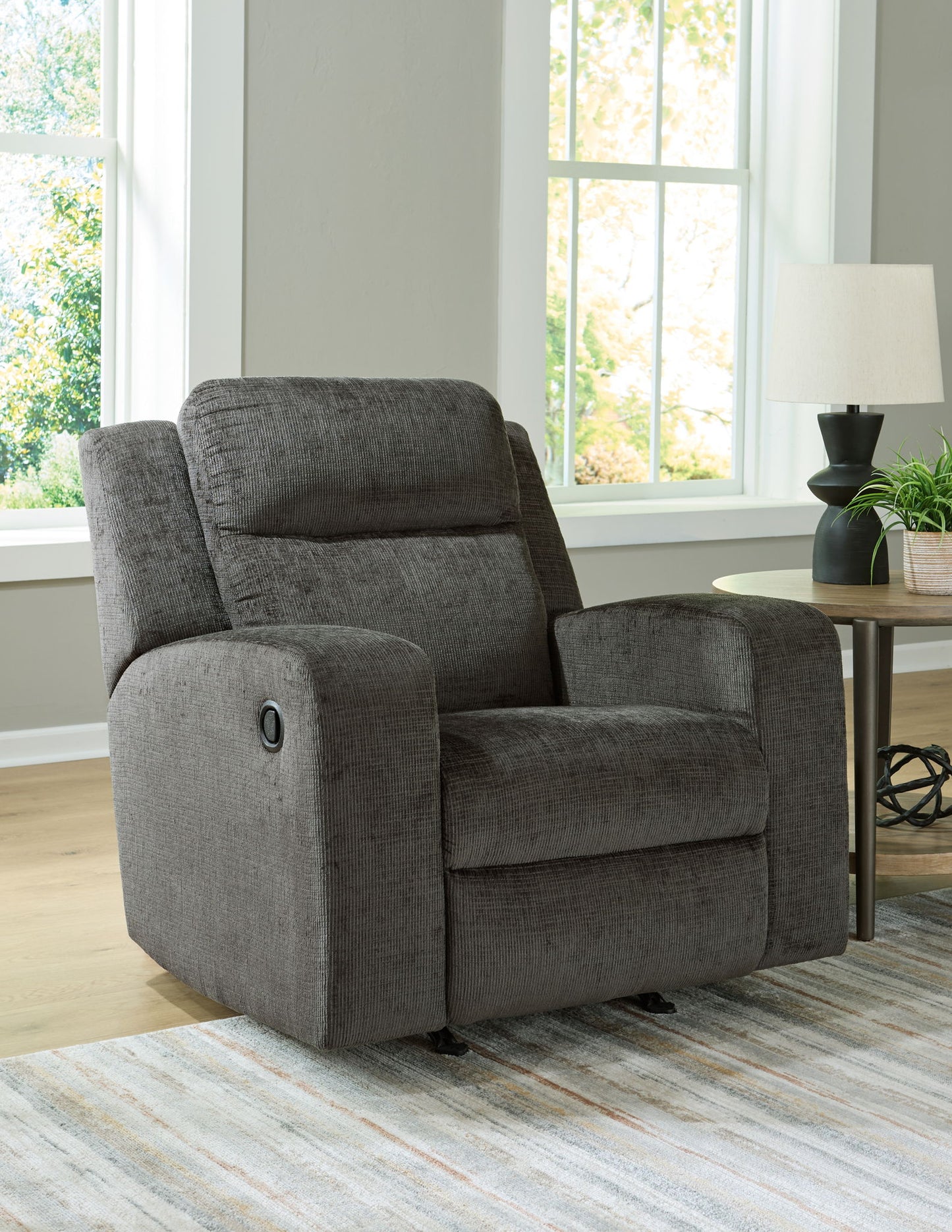 Kanlow - Rocker Recliner - Hornell Furniture Outlet