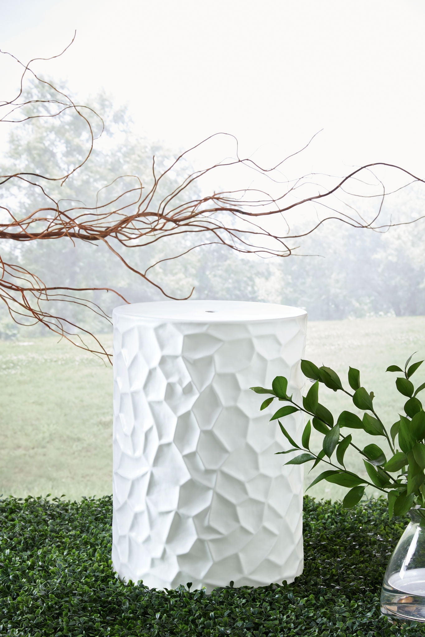 Jungrove - White - Stool - Hornell Furniture Outlet