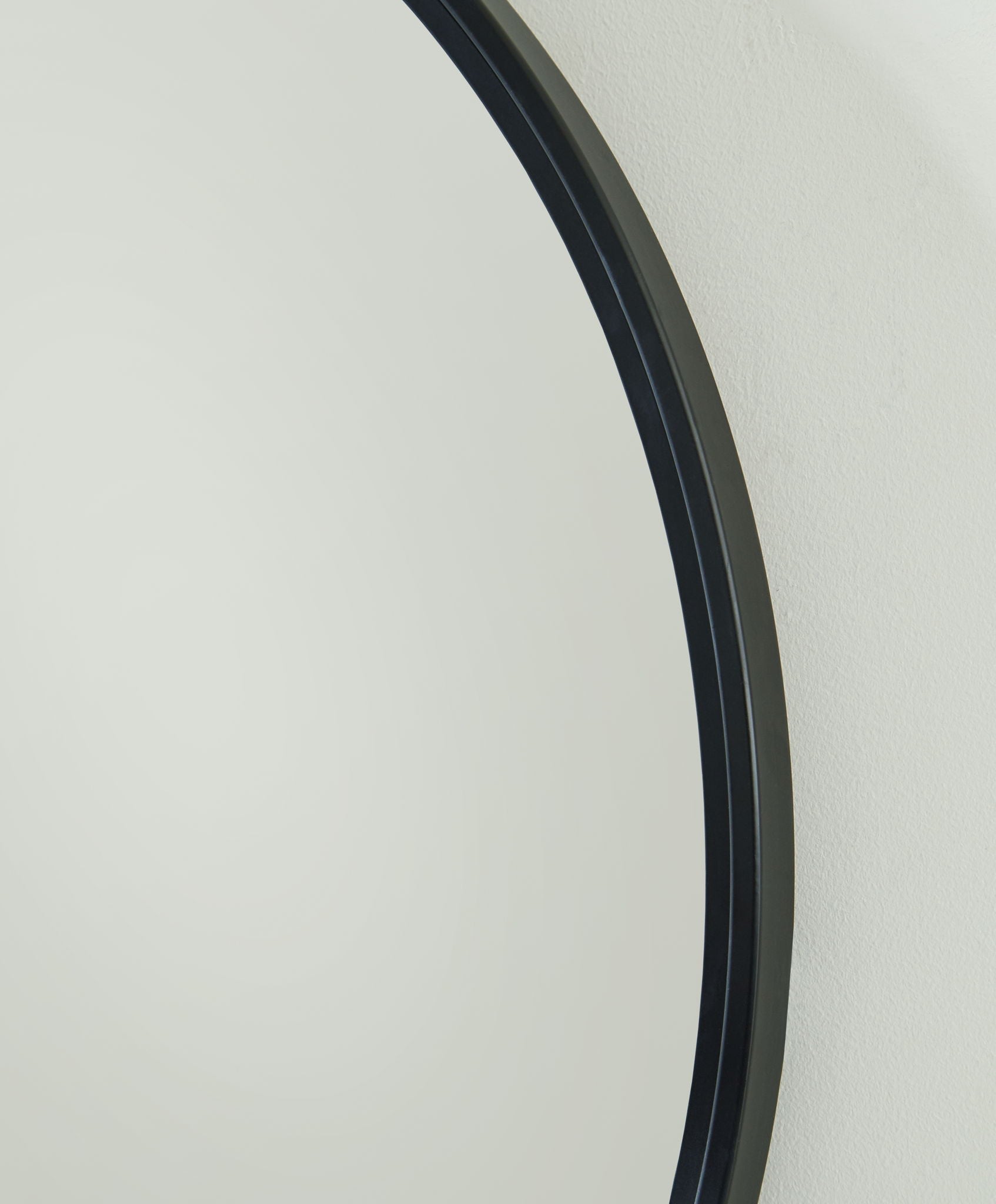 Brocky - Accent Mirror - Hornell Furniture Outlet