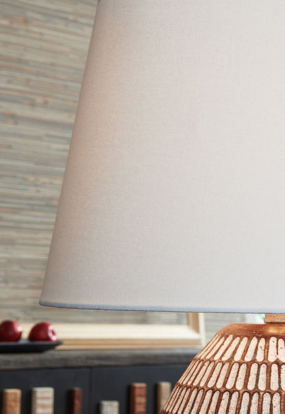 Darrich - Beige / White - Metal Table Lamp - Hornell Furniture Outlet