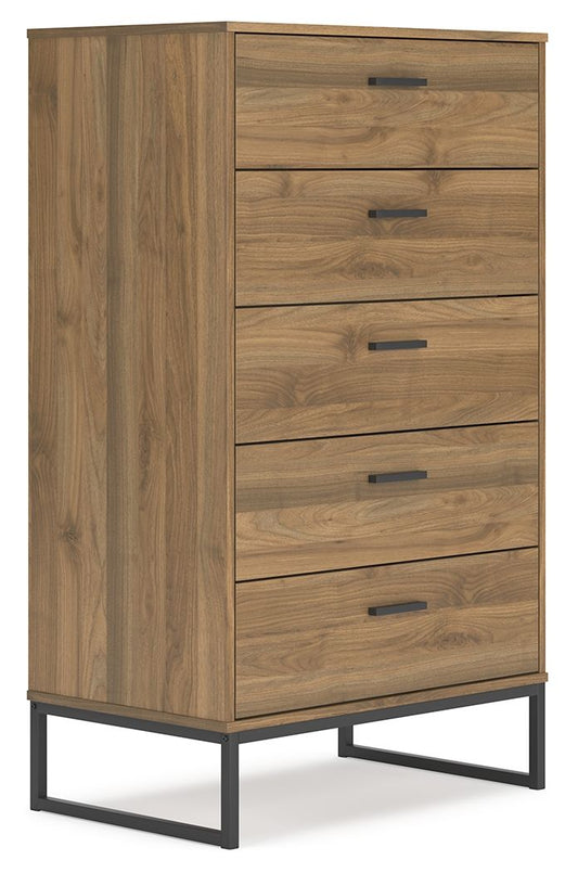 Deanlow - Honey - Five Drawer Chest - Hornell Furniture Outlet
