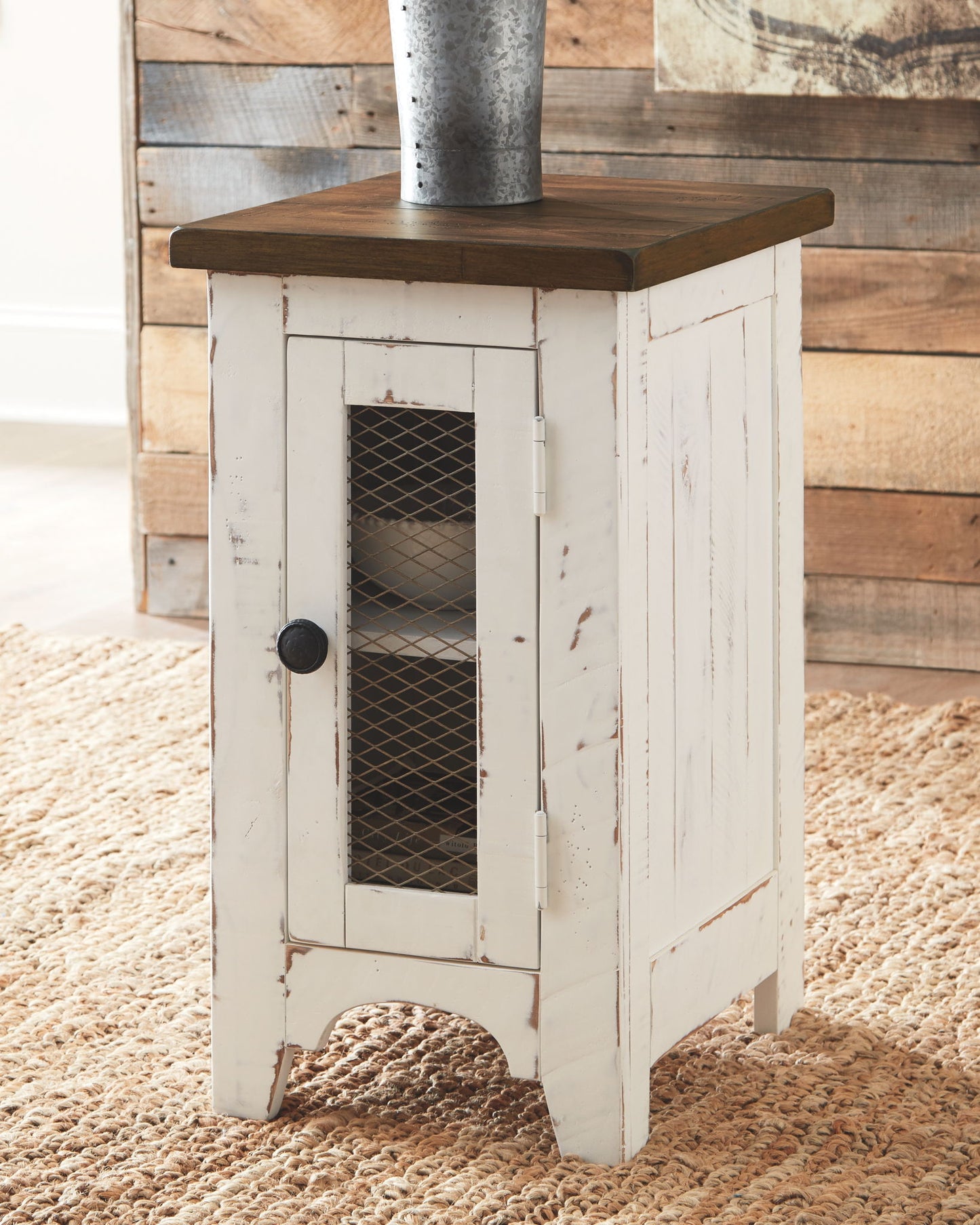 Wystfield - White / Brown - Chair Side End Table - Hornell Furniture Outlet