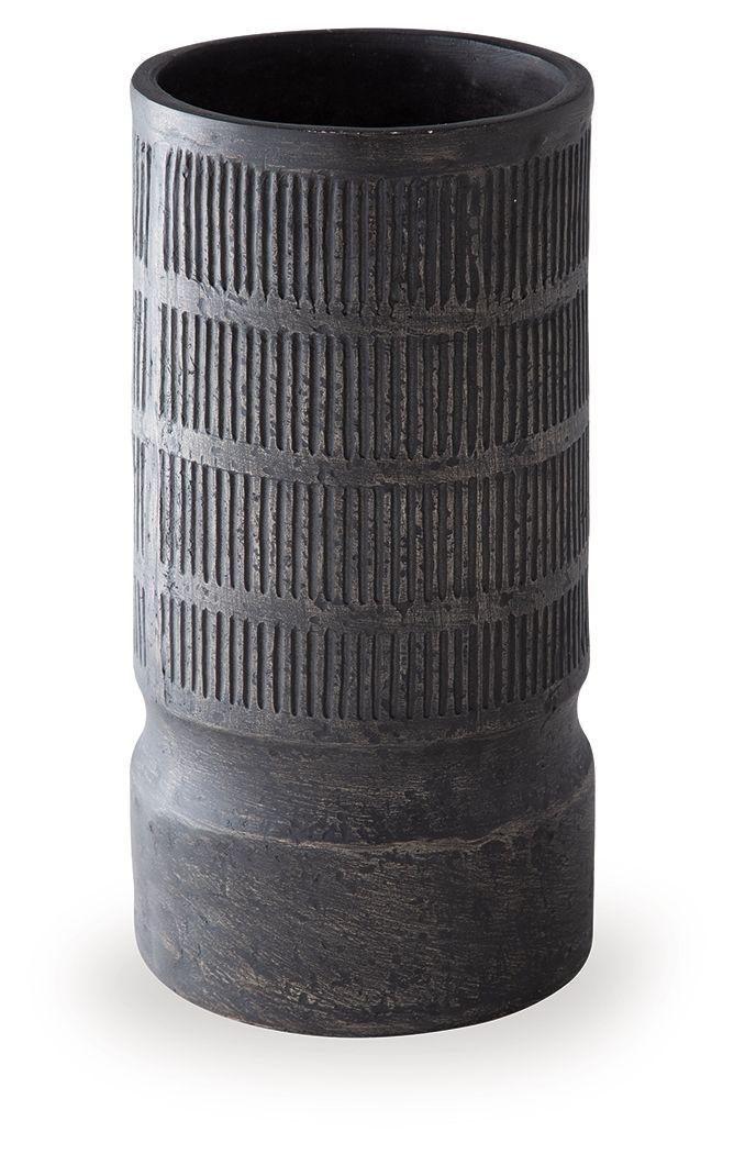 Beninworth - Vase - Hornell Furniture Outlet