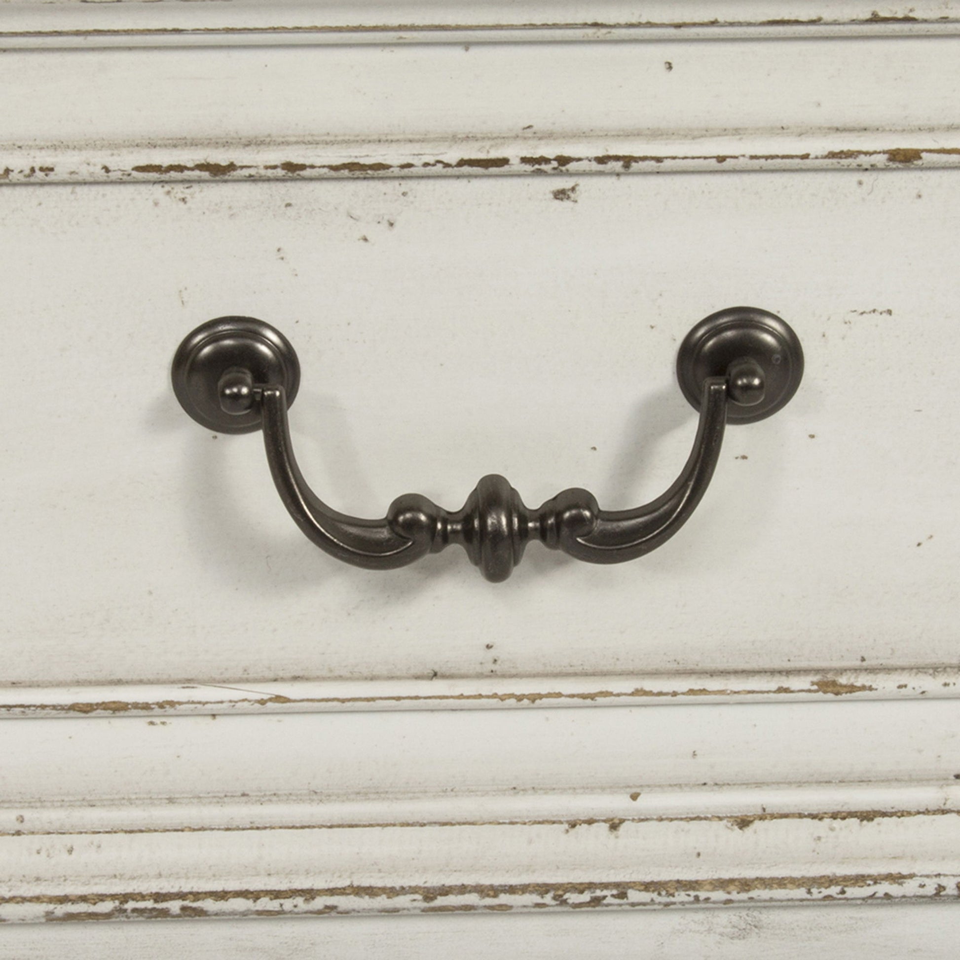 Magnolia Manor - 7 Drawer Dresser - Hornell Furniture Outlet