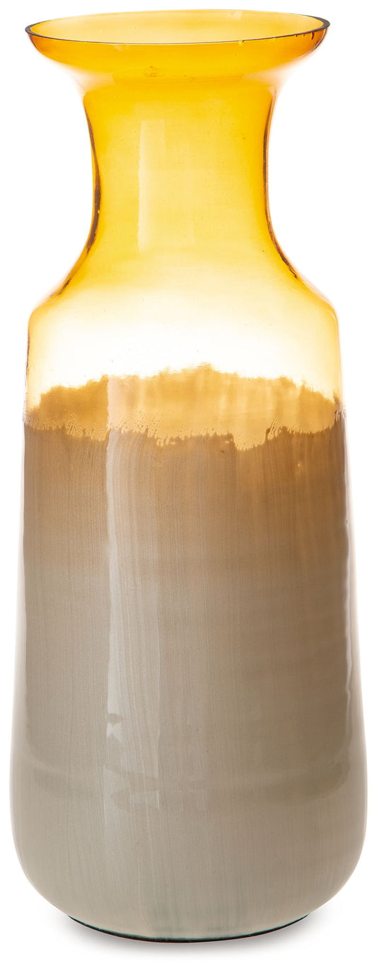 Wynburg - Vase - Hornell Furniture Outlet