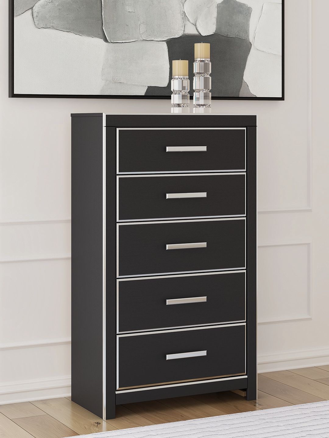 Zuraleus - Five Drawer Chest - Hornell Furniture Outlet