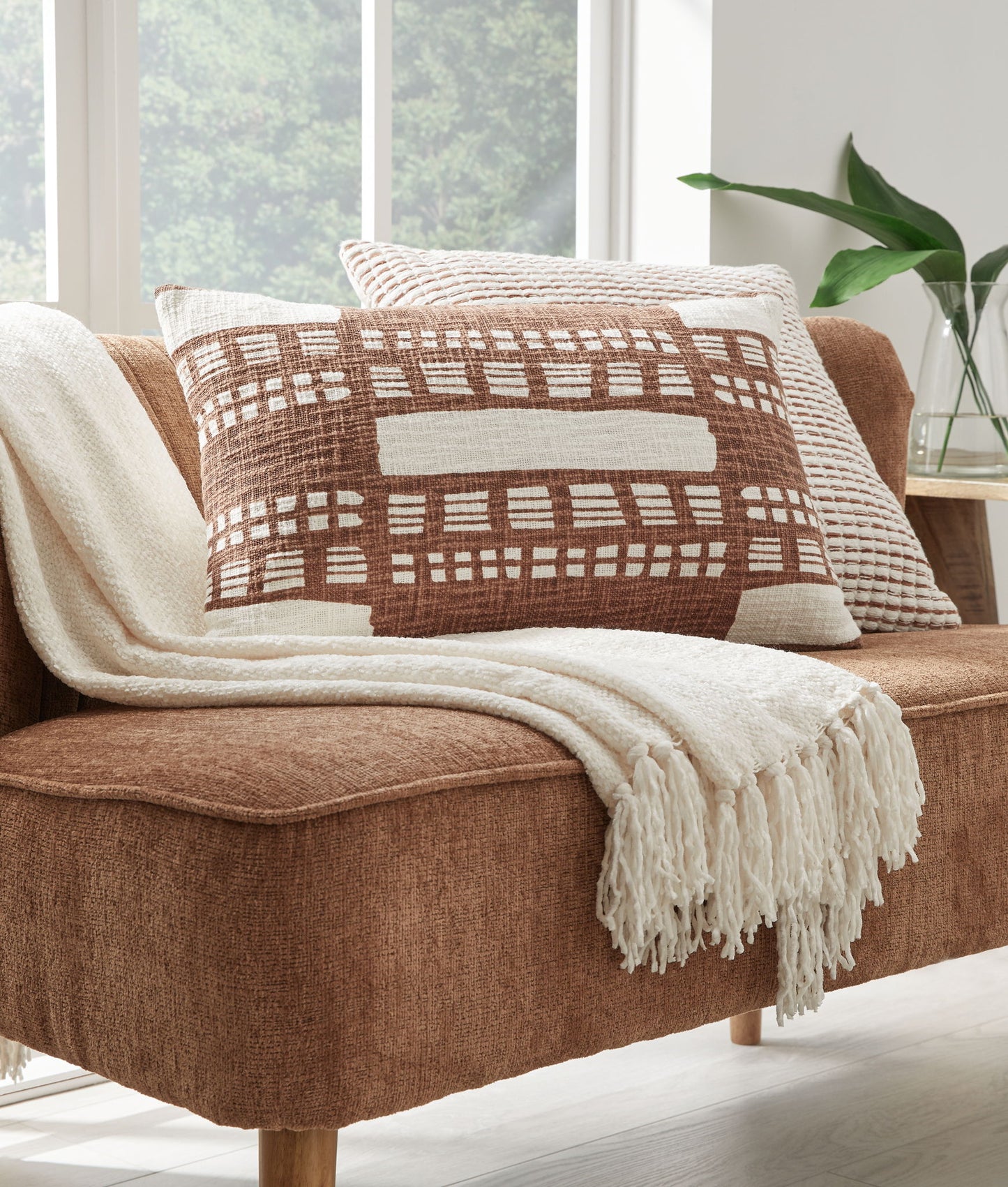 Ackford - Pillow - Hornell Furniture Outlet
