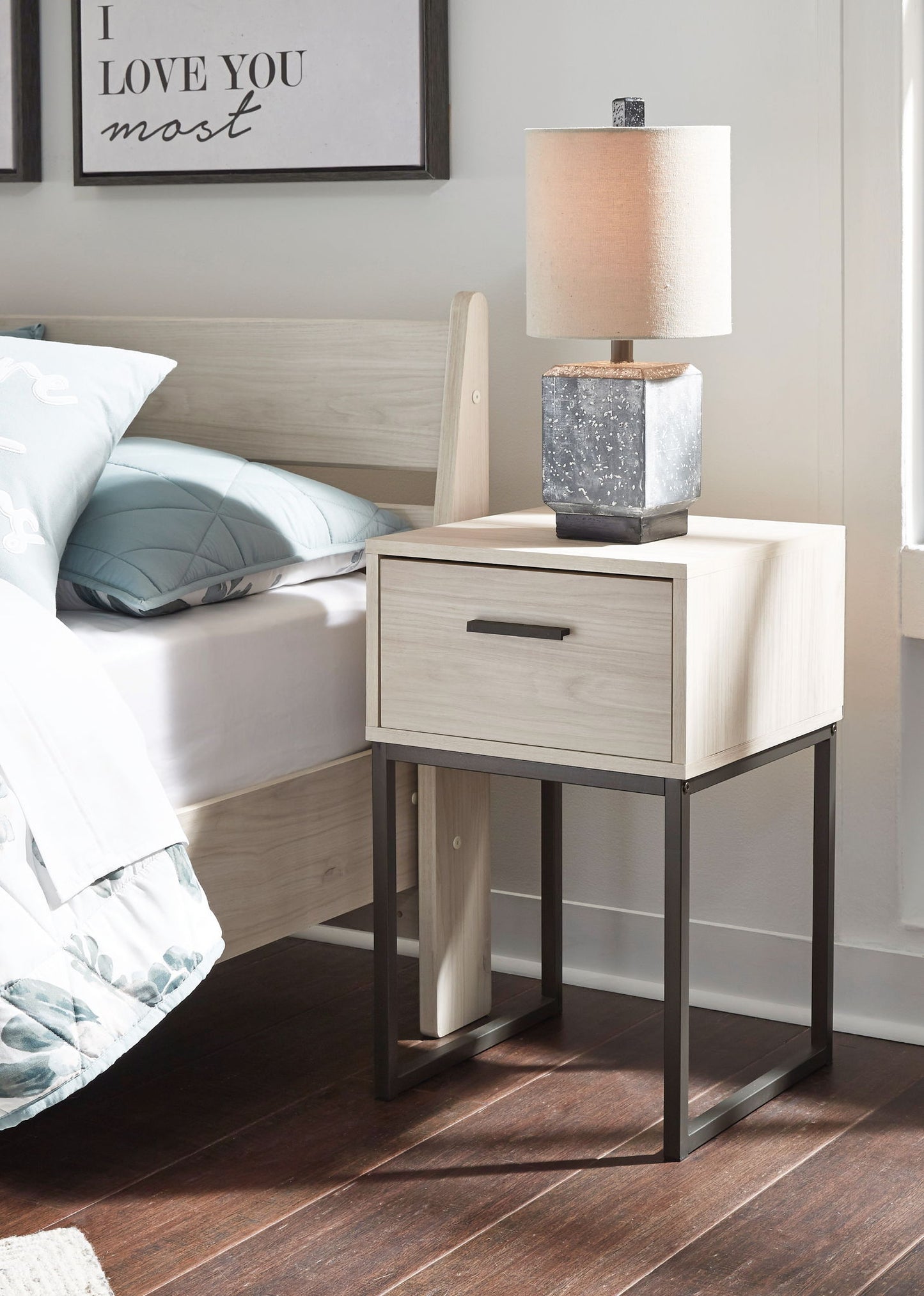 Socalle - One Drawer Night Stand - Hornell Furniture Outlet