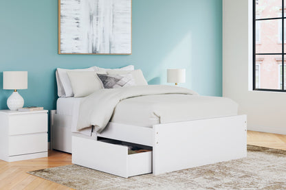 Onita - Platform Bed - Hornell Furniture Outlet