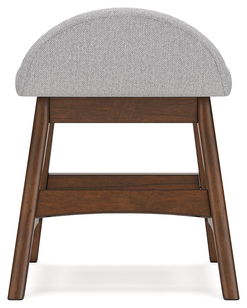 Lyncott - Light Gray / Brown - Home Office Desk Chair - Hornell Furniture Outlet
