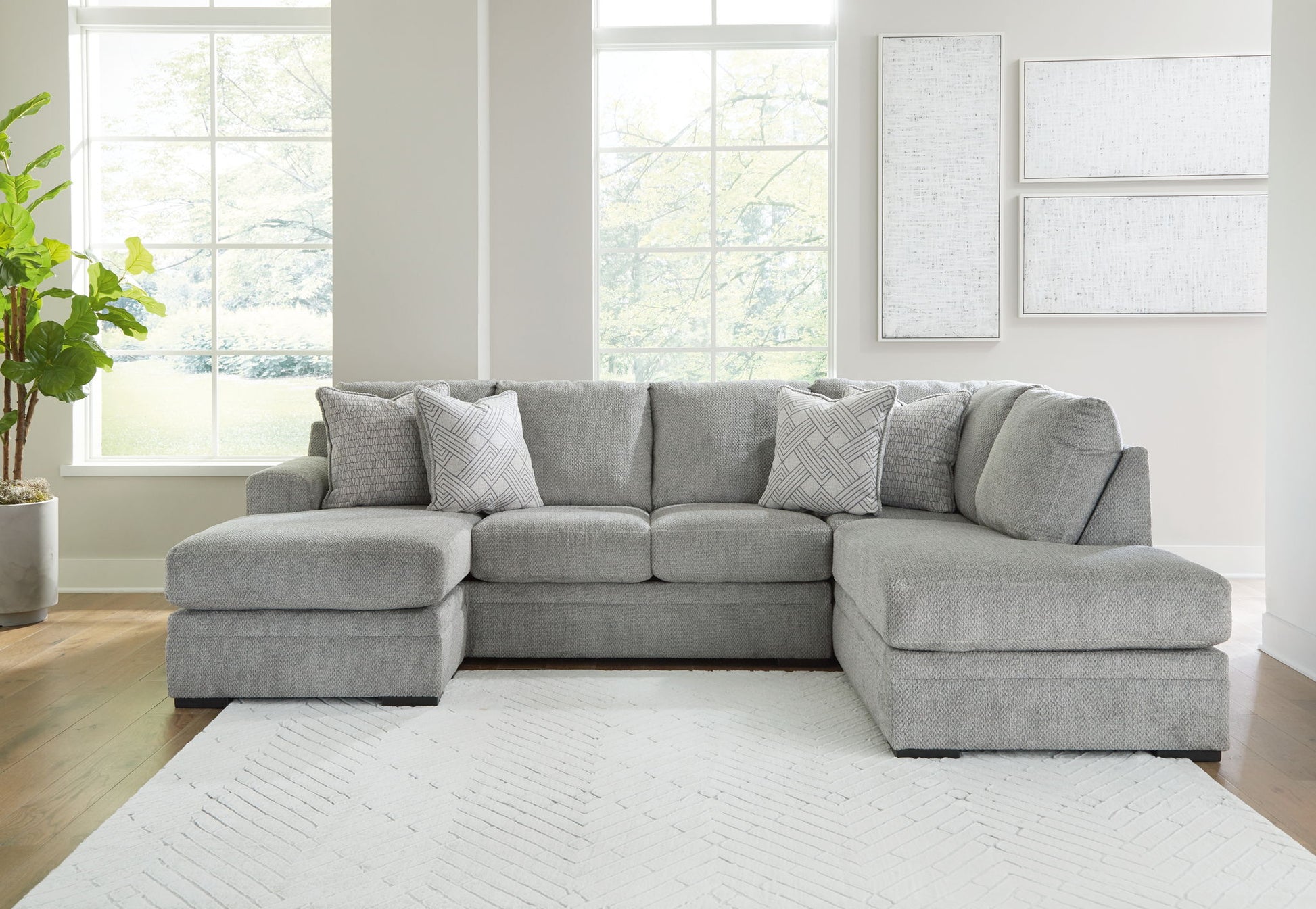 Casselbury - Sectional - Hornell Furniture Outlet