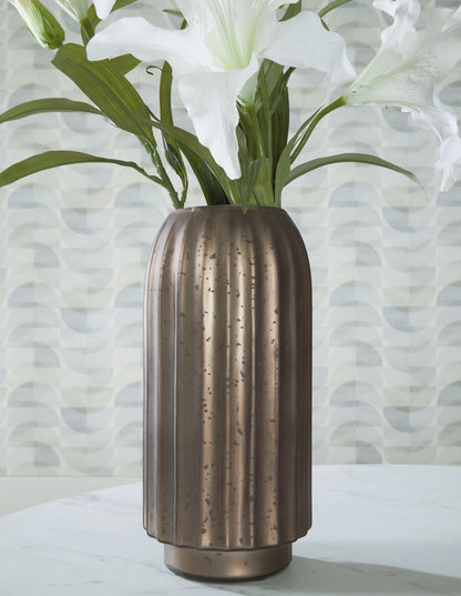 Briarcott - Vase - Hornell Furniture Outlet