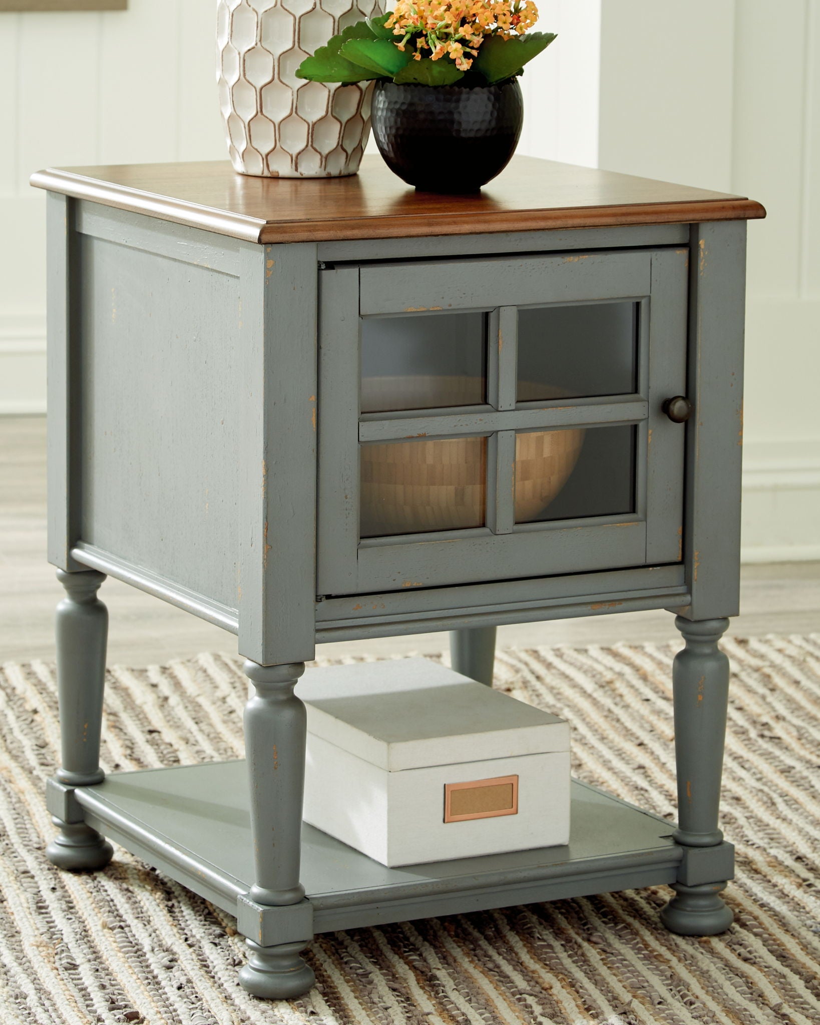 Mirimyn - Accent Cabinet - Hornell Furniture Outlet