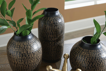 Vinburn - Accessory Set (Set of 5) - Hornell Furniture Outlet