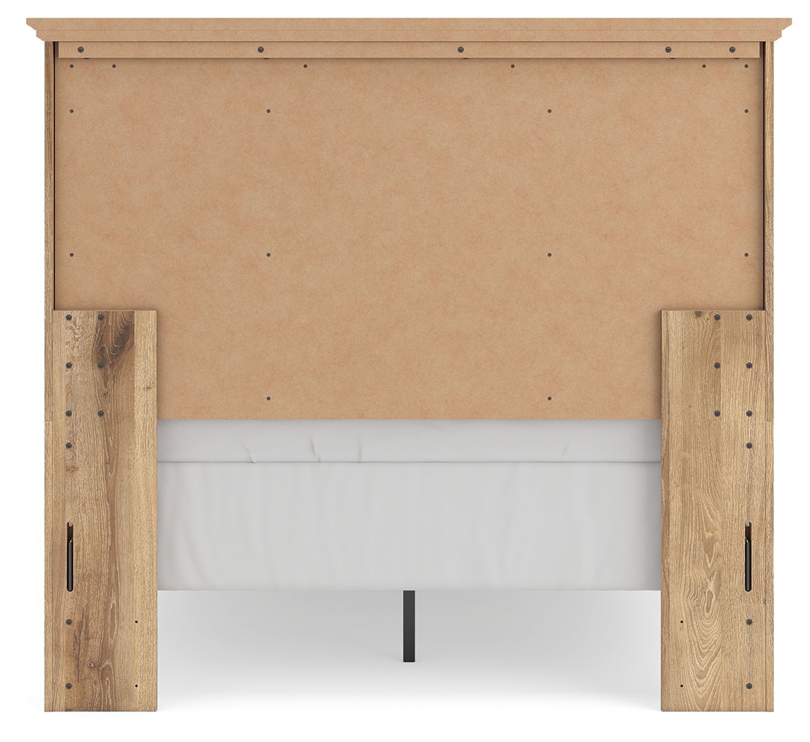 Makidern - Panel Bed - Hornell Furniture Outlet