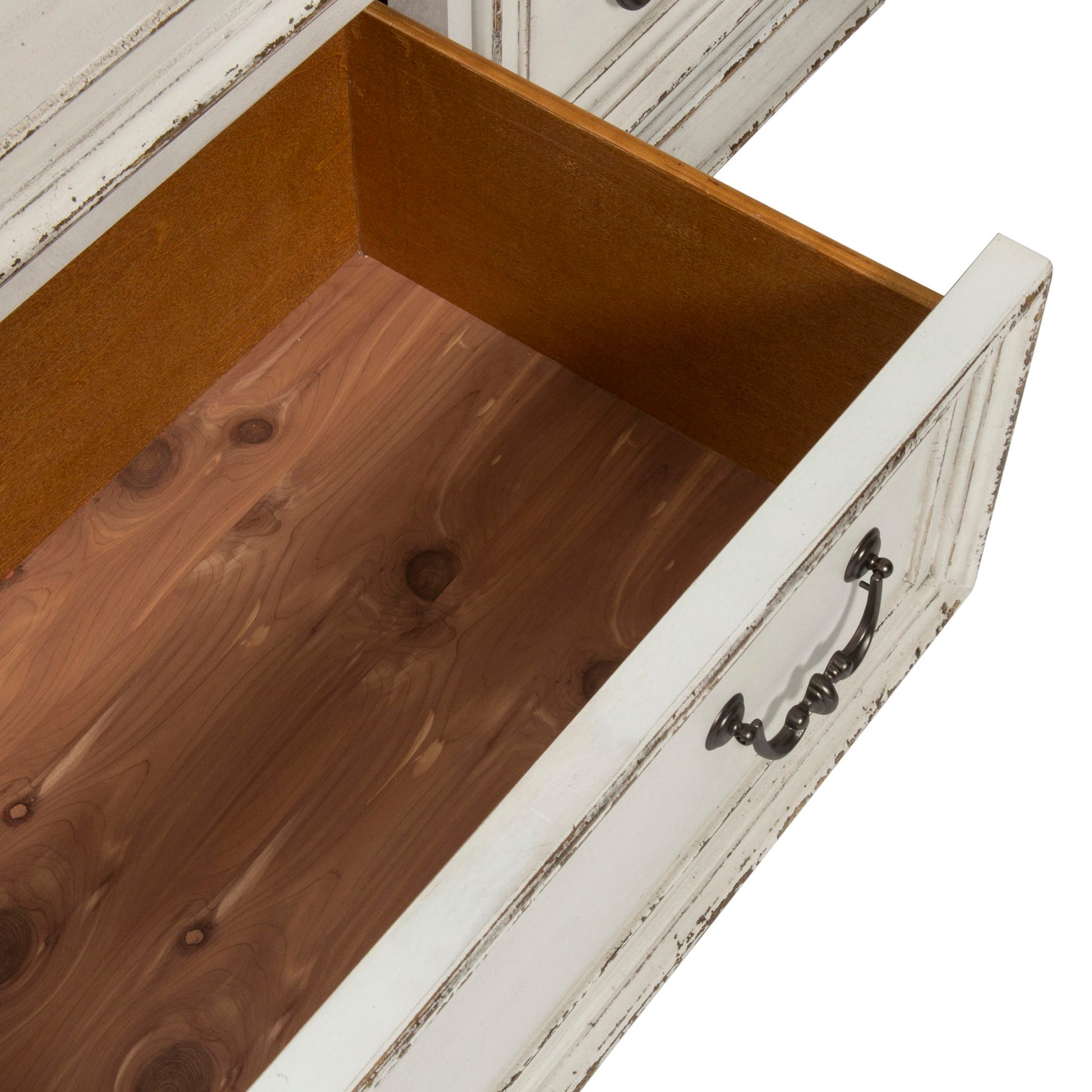 Magnolia Manor - 7 Drawer Dresser - Hornell Furniture Outlet
