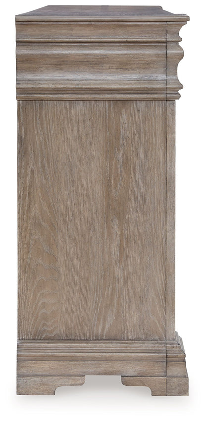 Blairhurst - Light Grayish Brown - Dresser - Hornell Furniture Outlet