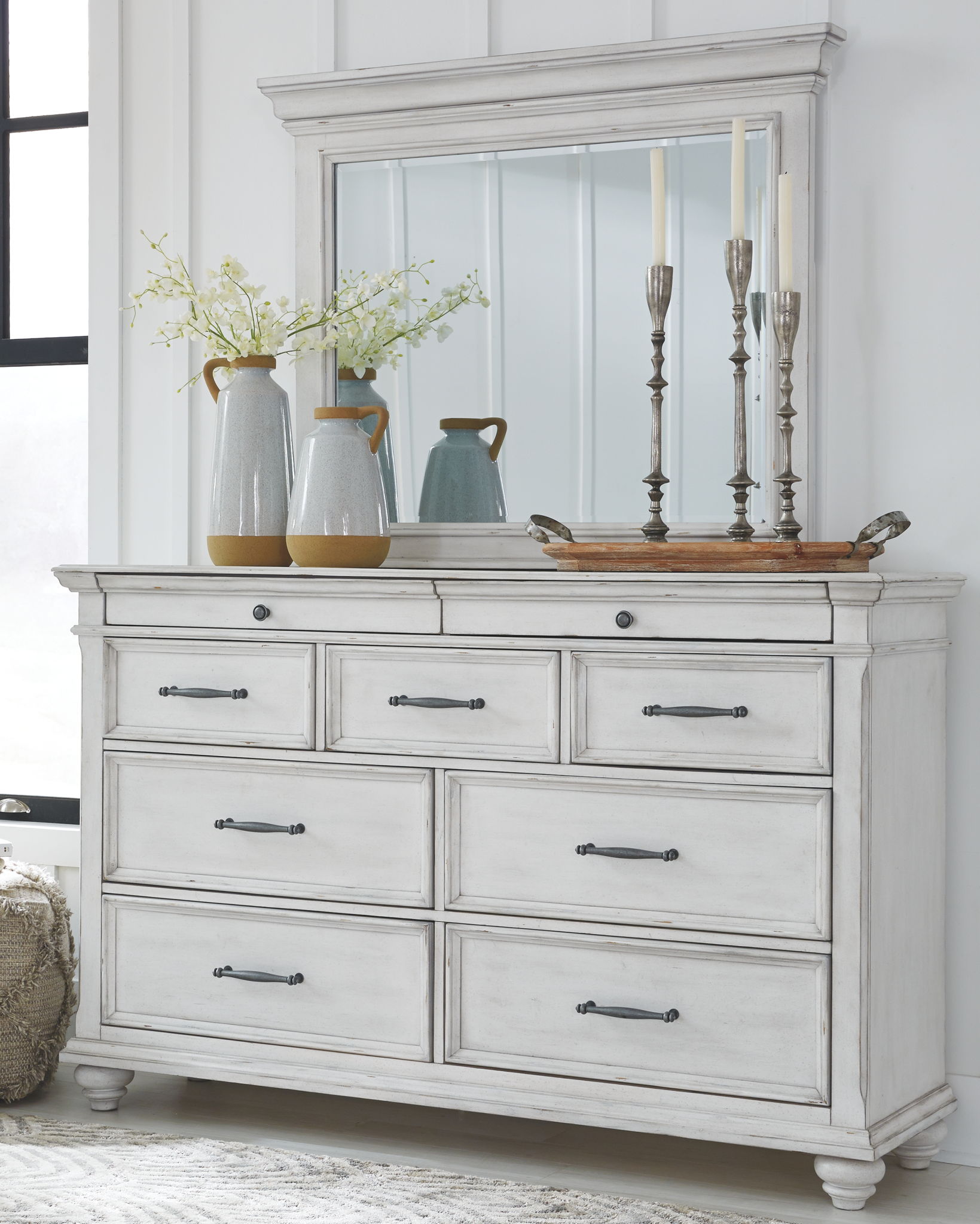 Kanwyn - Panel Bedroom Set - Hornell Furniture Outlet
