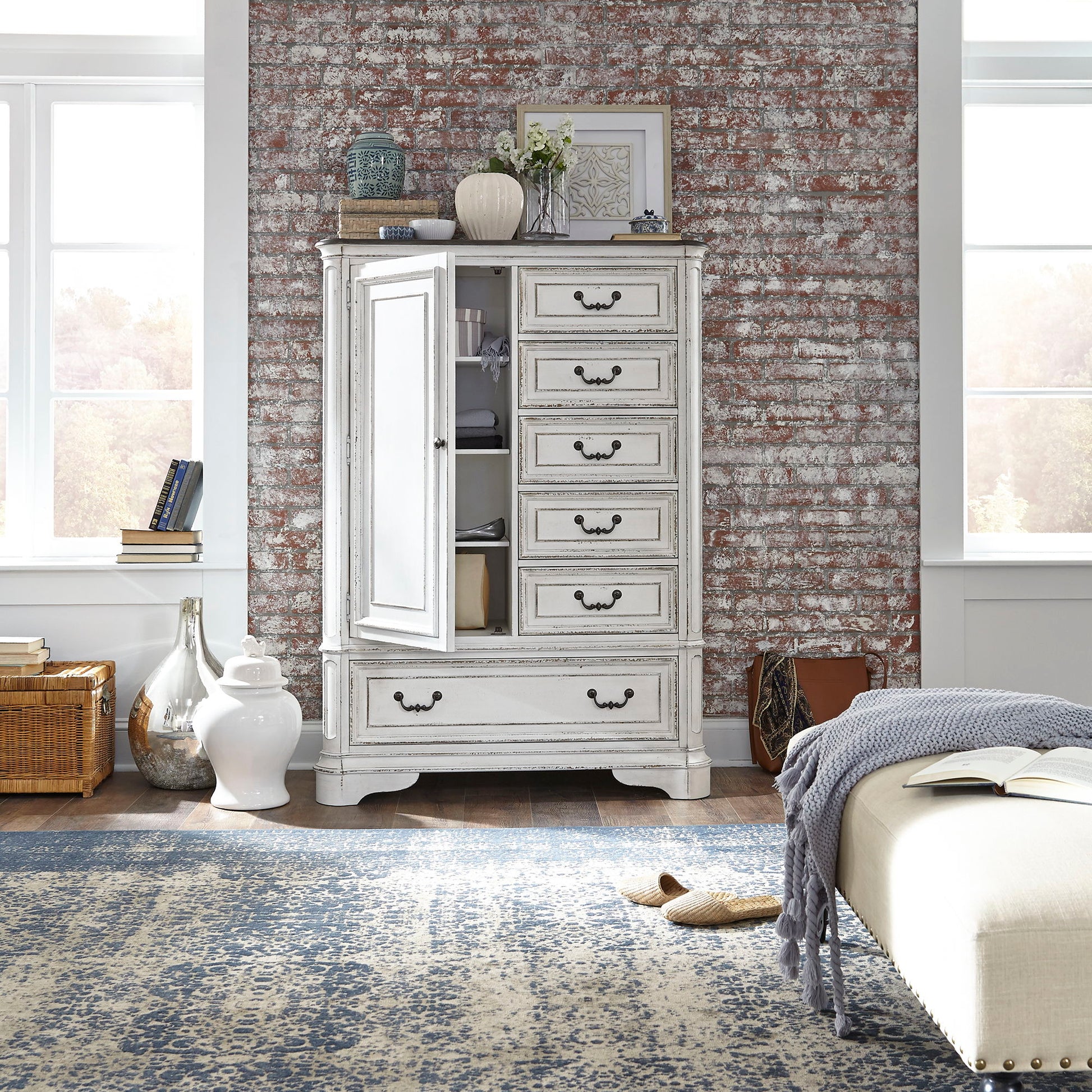 Magnolia Manor - Master Chest - White - Hornell Furniture Outlet