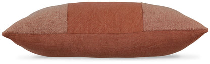 Dovinton - Pillow - Hornell Furniture Outlet